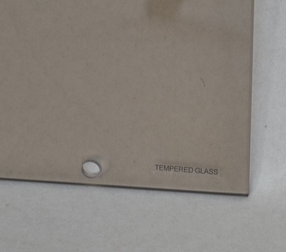 Tinted glass