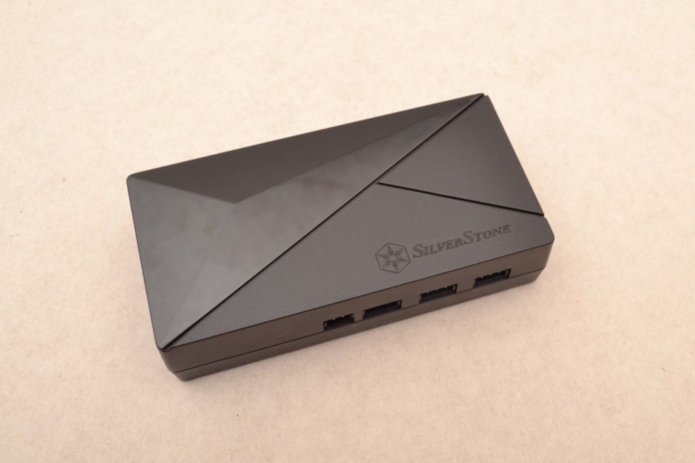 SilverStone CPL02-E ARGB Hub